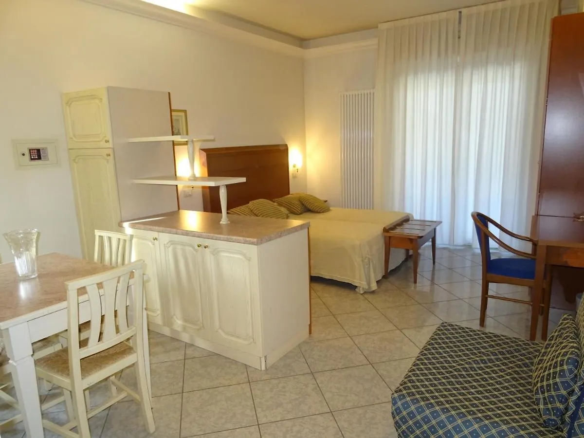 Residence Rosa dei Venti Cervia 0*,  Italia